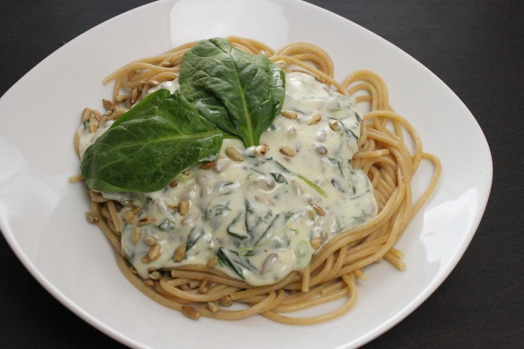 Spinat Ricotta Pastasoße - Pasta Rezepte