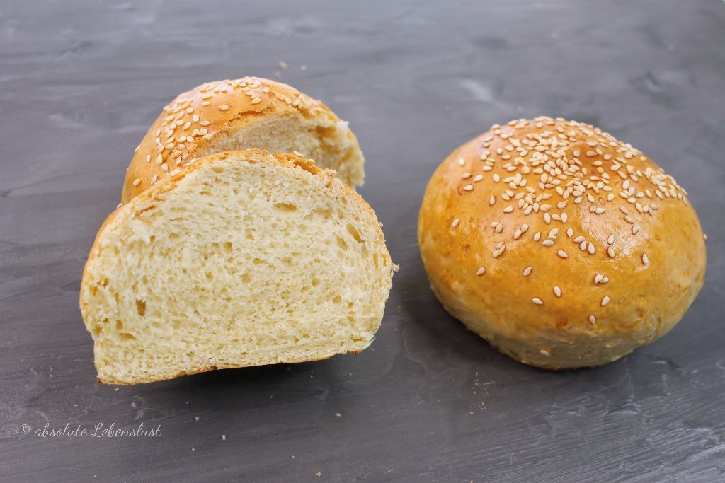 burger brötchen backen, luftige burger brötchen, luftig, einfach, die besten burger brötchen, vegetarische rezepte, vegetarische burger
