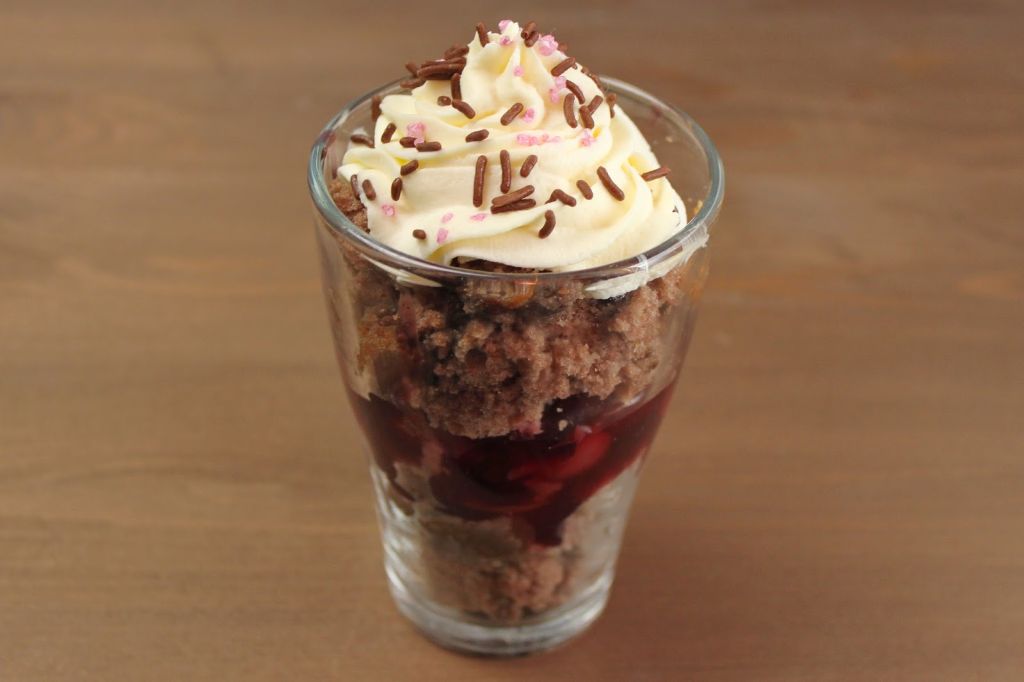 glühwein dessert rezept, glühwein nachtisch, glühwein nachspeise, rezepte, rezept, weihnachtsessen, glühwein rezepte, glühwein selber machen