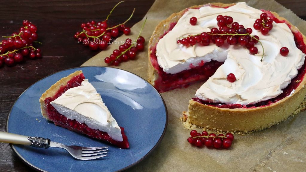 johannisbeerkuchen rezept, johannisbeerkuchen einfach, johannisbeerkuchen mit mürbeteig und baiserhaube, mürbeteig backen, mürbeteig einfach, baiserhaube, obstkuchen
