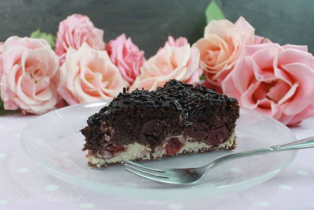 Schoko Kirsch Kuchen mit Cheesencakefüllung | Käsekuchenfüllung im ...