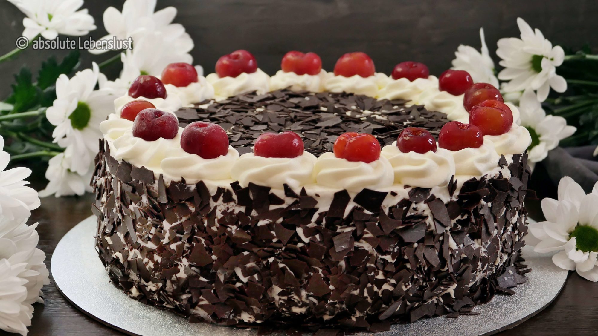 schwarzwälder kirschtorte, schwarzwälderkitschtorte, klassische torten, rezepte, backen, einfach, original schwarzwälder, kirschtorte