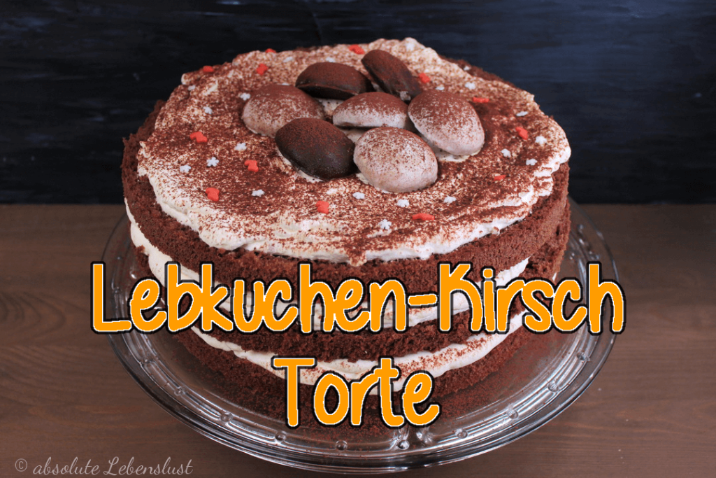 Weihnachtliche Lebkuchen-Kirschtorte backen | Rezepte für Weihnachten