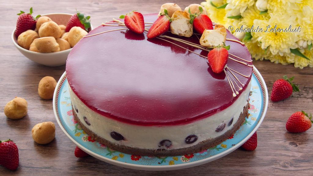 windbeuteltorte, windbeutel torte, backen, rezept, selber machen, joghurt füllung, joghurt torte, leichte sommer torte, sommerkuchen, sommertorten