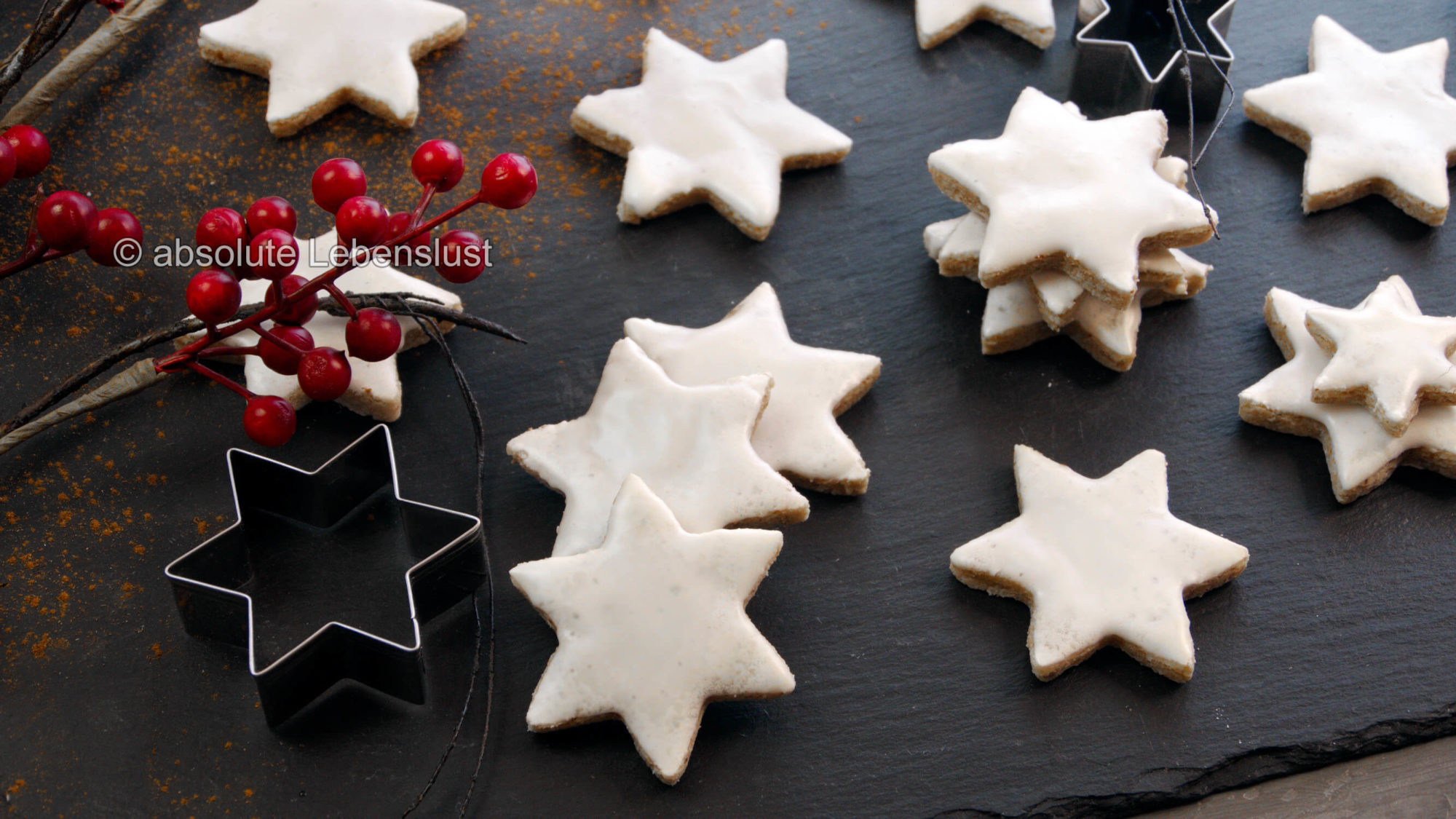 zimtsterne, backen, rezept, selber machen, einfach, rezepte, plätzchen, plätzchen backen, mit eiweiß, eiweiß, verwerten, weihnachtsplätzchen, keto plätzchen